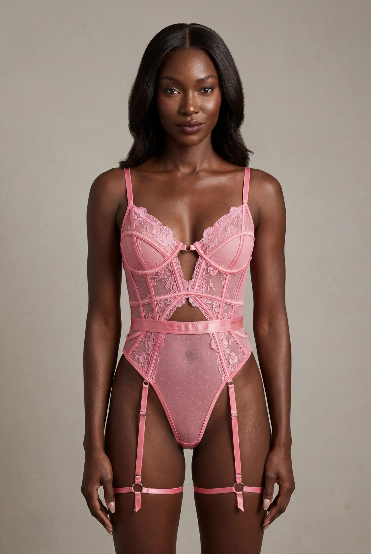 Body en dentelle avec tour de cuisses - AUDACE Rose