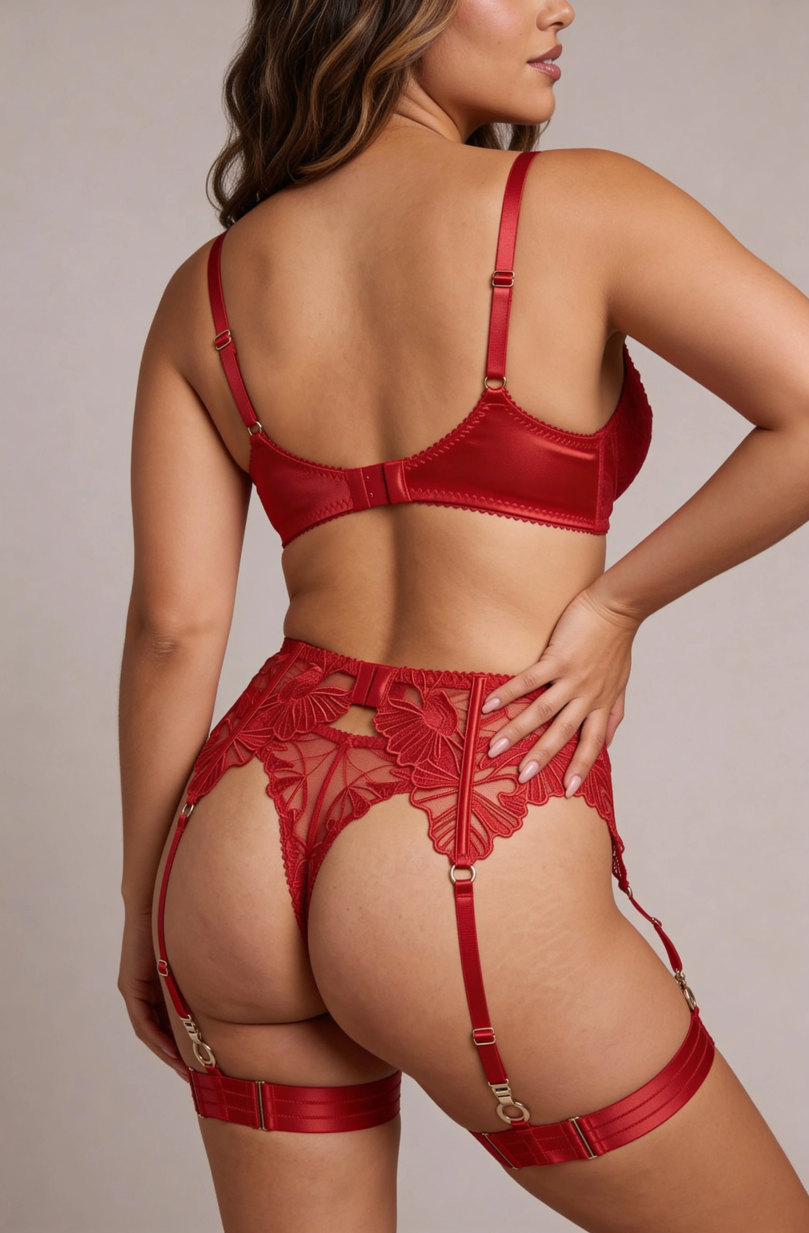 Ensemble Lingerie Pour Femme Quatre Pi Ces Avec Tours De Cuisse Et Gants Flame Rouge